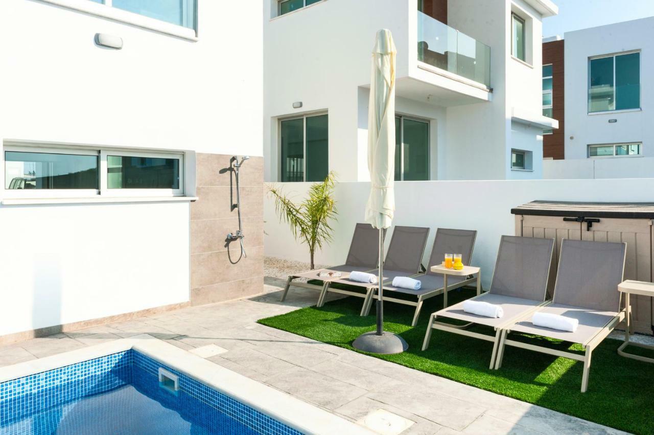 Villa Carmen Protaras Buitenkant foto